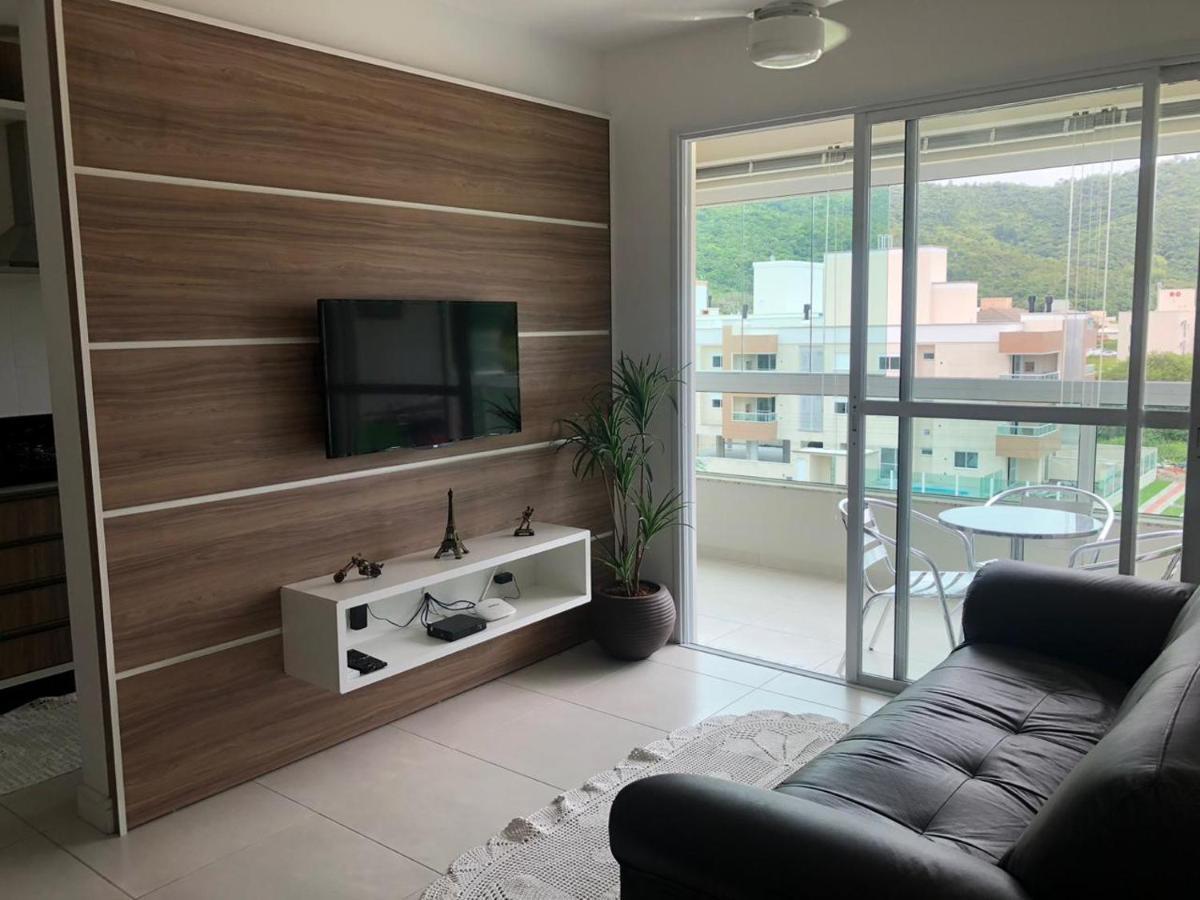 Lindo Apartamento Praia De Palmas Apartment Governador Celso Ramos Exterior photo